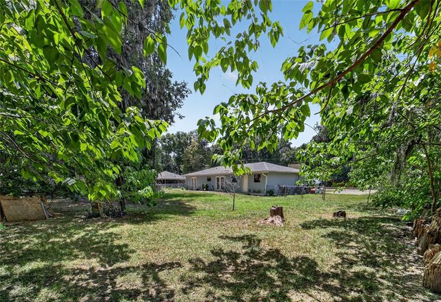 945 NW 64TH PLACE, Ocala, FL 34475