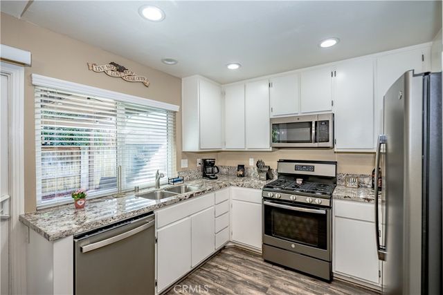 25688 Neblina Court, Valencia, CA 91355