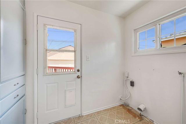 2549 Bomberry, Lakewood, CA 90712
