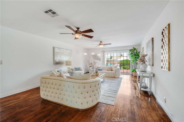 2549 Bomberry, Lakewood, CA 90712
