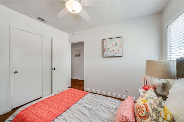 2549 Bomberry, Lakewood, CA 90712