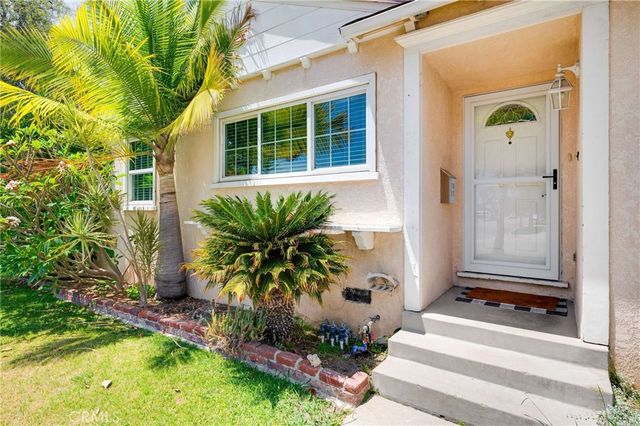 2549 Bomberry, Lakewood, CA 90712