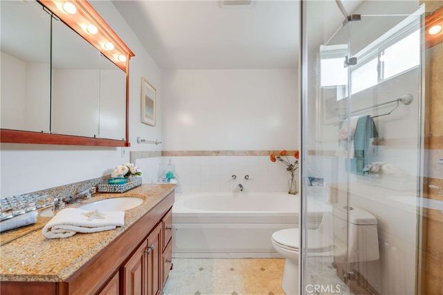 2549 Bomberry, Lakewood, CA 90712