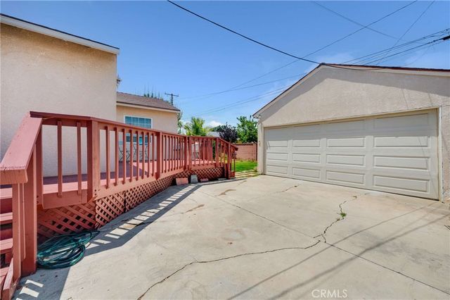 2549 Bomberry, Lakewood, CA 90712