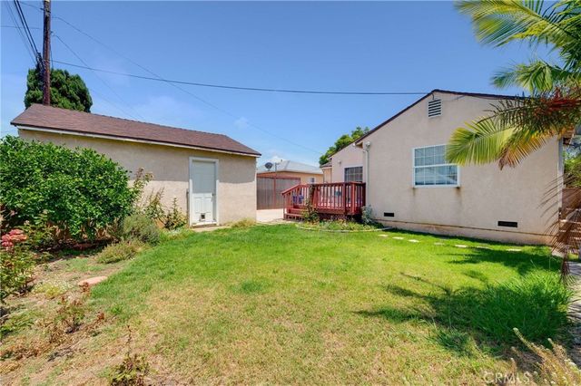2549 Bomberry, Lakewood, CA 90712