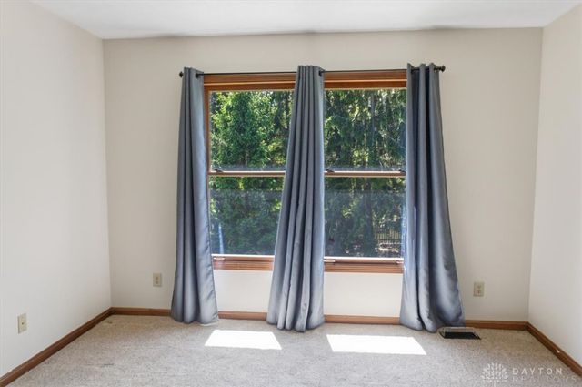 1430 Clear Springs Court, Centerville, OH 45458