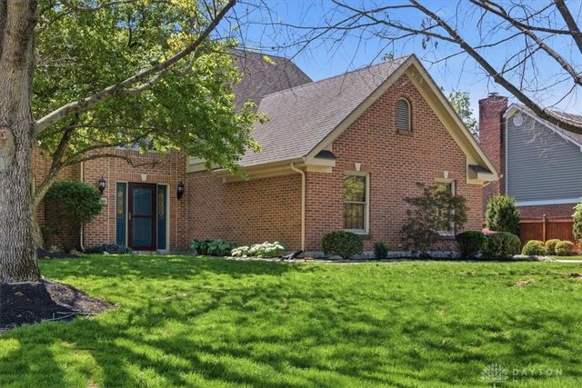 1430 Clear Springs Court, Centerville, OH 45458