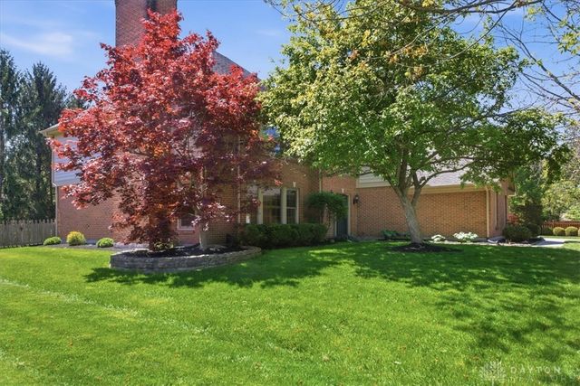 1430 Clear Springs Court, Centerville, OH 45458
