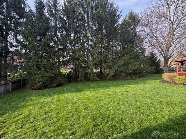 1430 Clear Springs Court, Centerville, OH 45458