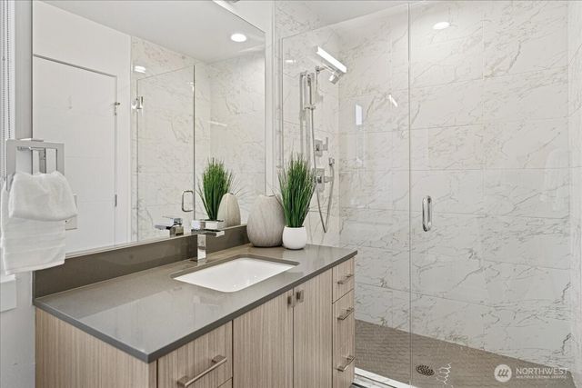 2310 W Newton Street, Seattle, WA 98199