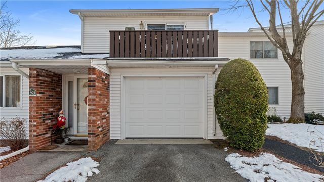 892 Halifax Drive, Warwick, RI 02886