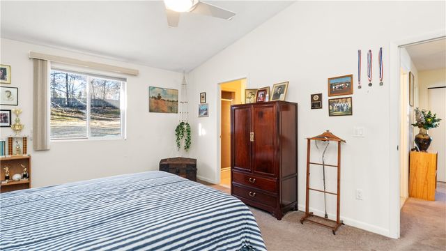 892 Halifax Drive, Warwick, RI 02886