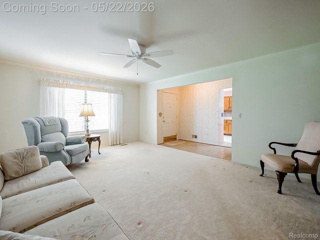 38663 Cypress Meadow Drive, Clinton Charter Township, MI 48036