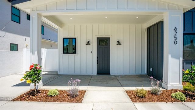 6250 Lindley Avenue, Encino, CA 91316