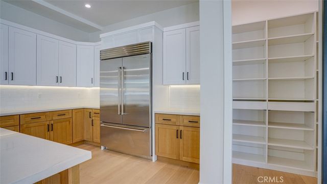 6250 Lindley Avenue, Encino, CA 91316