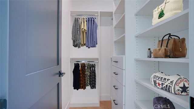 6250 Lindley Avenue, Encino, CA 91316