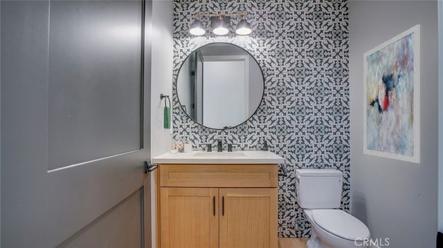 6250 Lindley Avenue, Encino, CA 91316