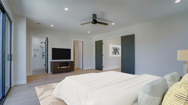 6250 Lindley Avenue, Encino, CA 91316