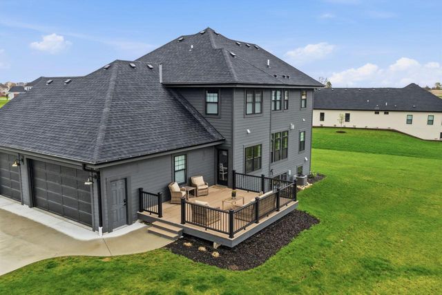 N82W27785 Marshall DRIVE, Hartland, WI 53029