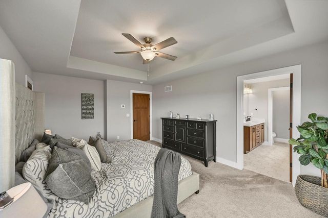 N82W27785 Marshall DRIVE, Hartland, WI 53029