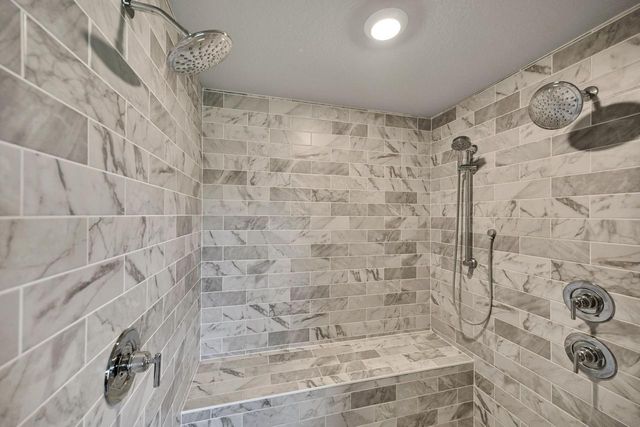 N82W27785 Marshall DRIVE, Hartland, WI 53029