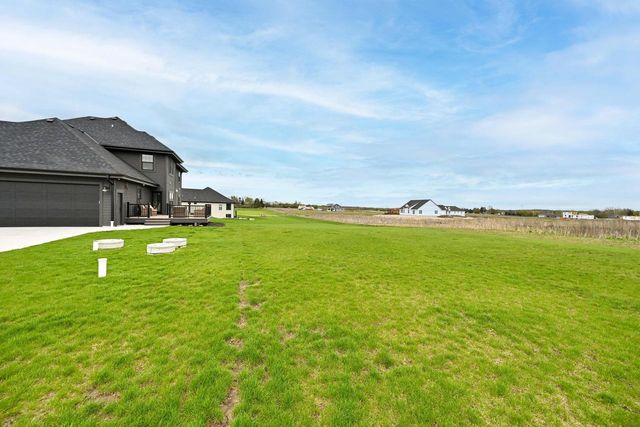 N82W27785 Marshall DRIVE, Hartland, WI 53029