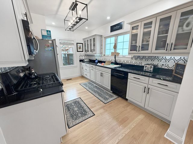 1342 Lake Avenue, Whiting, IN 46394
