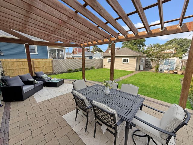 1342 Lake Avenue, Whiting, IN 46394
