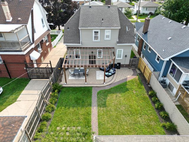 1342 Lake Avenue, Whiting, IN 46394