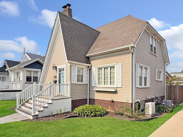 1342 Lake Avenue, Whiting, IN 46394