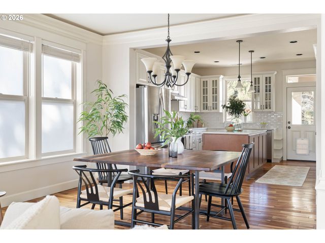 5421 Ne 18TH Ave, Portland, OR 97211