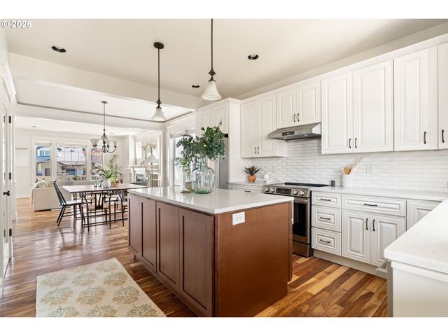 5421 Ne 18TH Ave, Portland, OR 97211