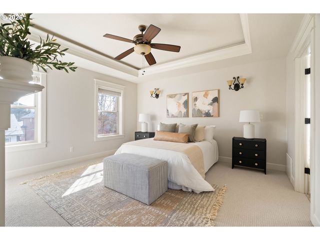 5421 Ne 18TH Ave, Portland, OR 97211