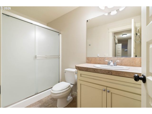 5421 Ne 18TH Ave, Portland, OR 97211