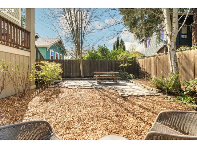 5421 Ne 18TH Ave, Portland, OR 97211