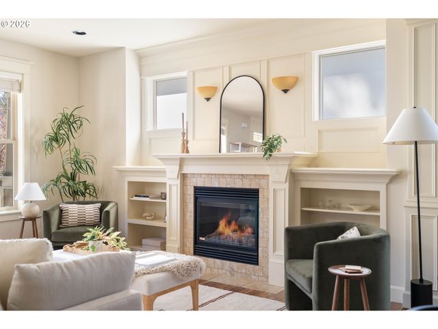 5421 Ne 18TH Ave, Portland, OR 97211