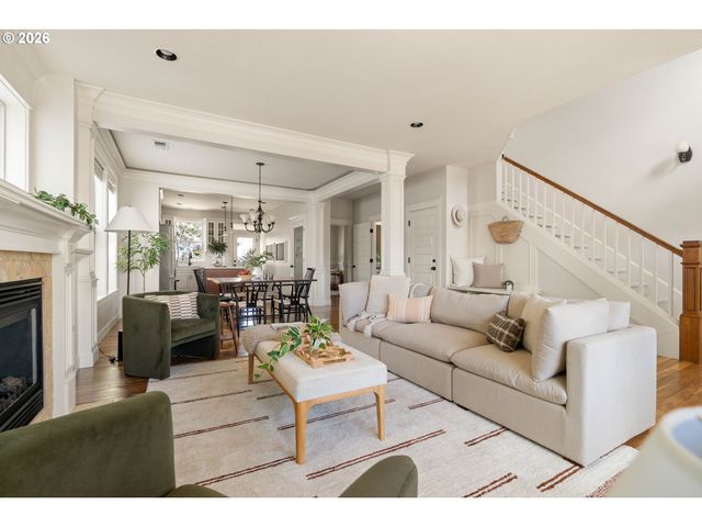 5421 Ne 18TH Ave, Portland, OR 97211