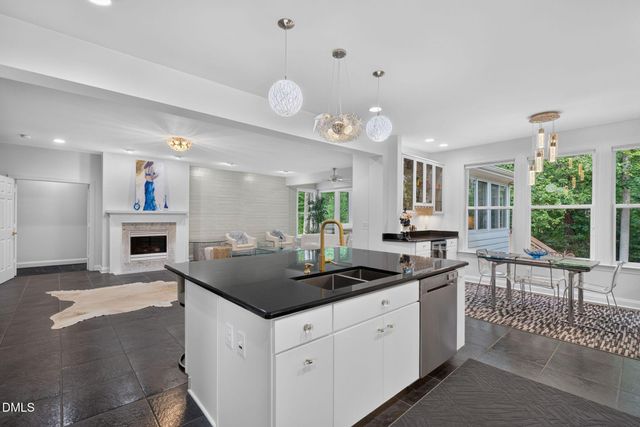 9619 Allsbrooke Drive, Raleigh, NC 27613
