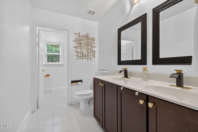 9619 Allsbrooke Drive, Raleigh, NC 27613