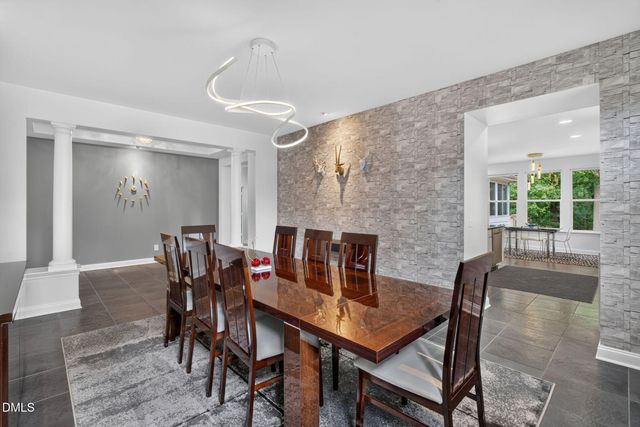 9619 Allsbrooke Drive, Raleigh, NC 27613