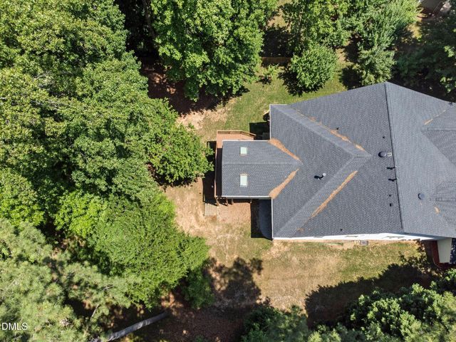 9619 Allsbrooke Drive, Raleigh, NC 27613