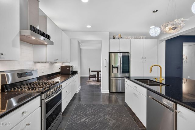 9619 Allsbrooke Drive, Raleigh, NC 27613