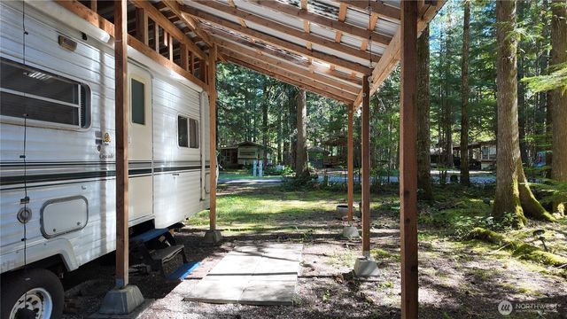 291 Schinn Canyon Drive, Deming, WA 98244