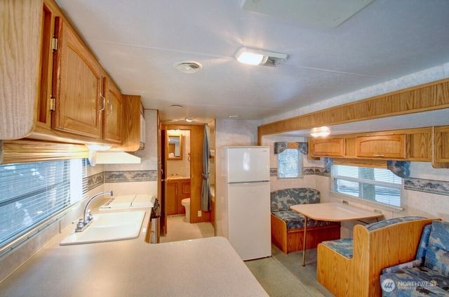 291 Schinn Canyon Drive, Deming, WA 98244