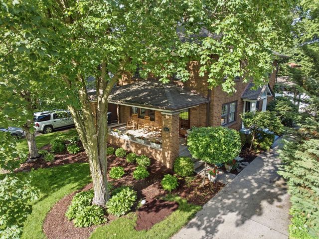 5023 N Pennsylvania Street, Indianapolis, IN 46205