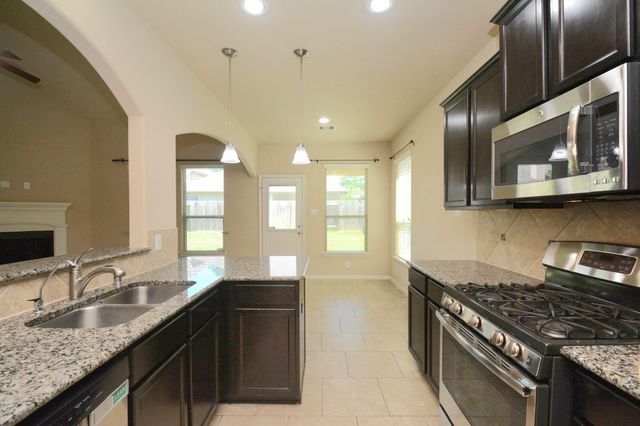 7418 Durango Creek Drive, Magnolia, TX 77354