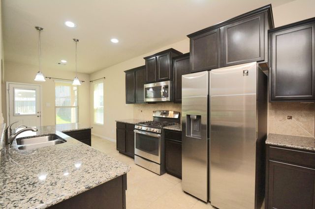 7418 Durango Creek Drive, Magnolia, TX 77354