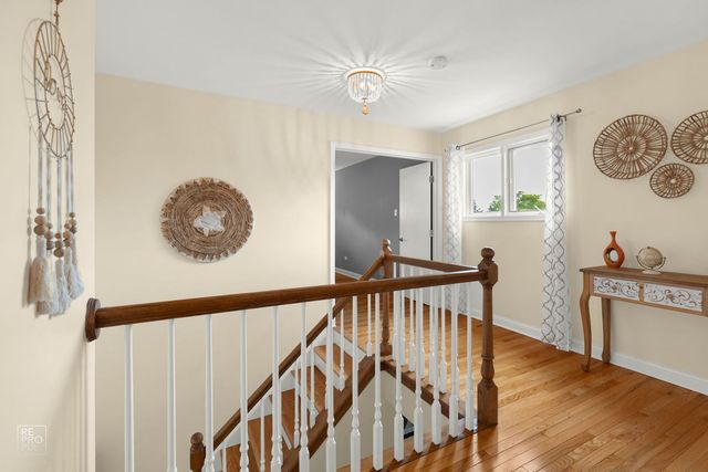 8909 Silverdale Drive 5C, Orland Park, IL 60462