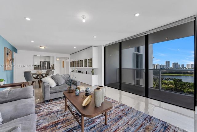 3701 N Country Club Dr 1408, Aventura, FL 33180