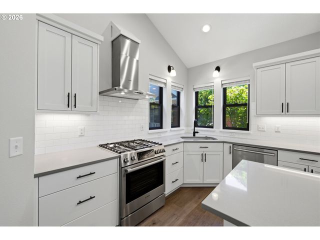 986 BERKELEY Ln, Monmouth, OR 97361